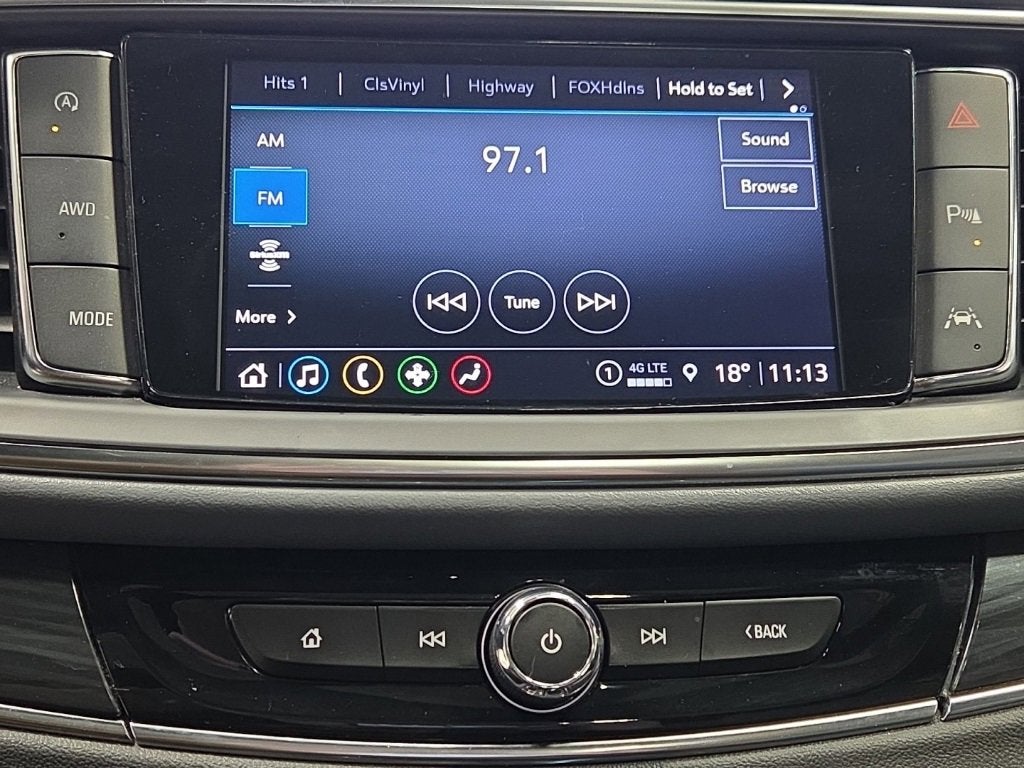 2023 Buick Enclave Essence