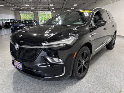 2023 Buick Enclave Essence