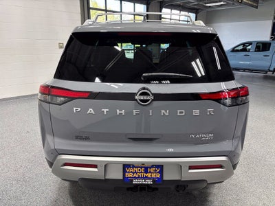 2025 Nissan Pathfinder Platinum