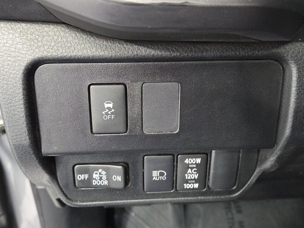 2021 Toyota Tacoma 4WD SR