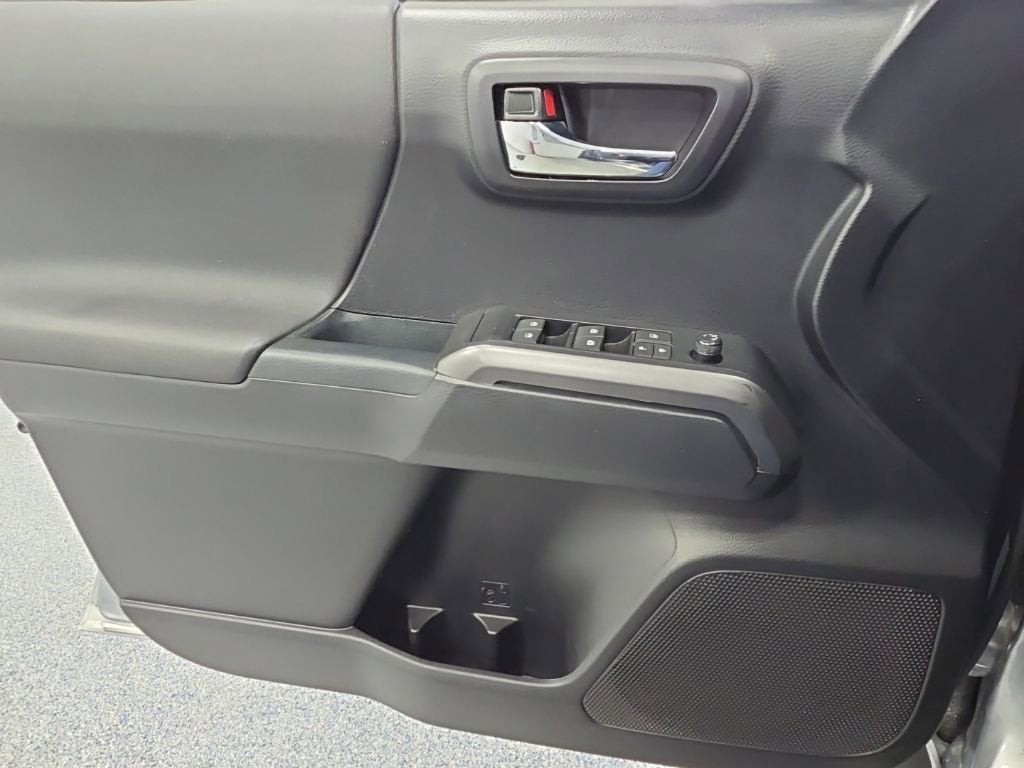 2021 Toyota Tacoma 4WD SR
