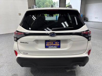 2025 Subaru Forester Premium